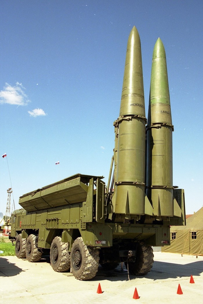 Tên lửa Iskander M (NATO gọi là SS-X-26) - tên lửa chiến thuật tiên tiến nhất của quân đội Nga